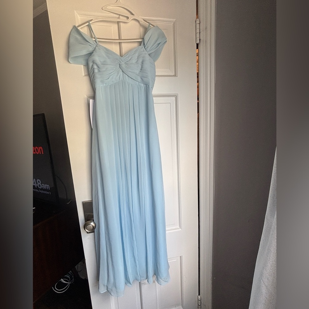 Never worn : Azazie Junior Bridesmaid chiffon dress in Sky blue